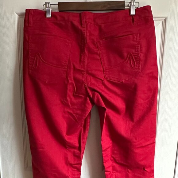 Apt. 9 Women's 14 Short Cherry Red Skinny Modern Fit Mid Rise Jeans NWOT - Picture 6 of 7